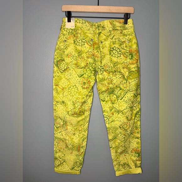 NWT Anthropologie Pilcro The Wanderer Green Floral Print Pants | Size 25 - Picture 3 of 7